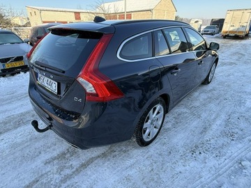 Volvo V60 I Kombi Facelifting 2.0 D4 DRIVE-E 181KM 2014 Volvo V60 2.0D4 Lift 2014r Xenon Led Nawigacja Alu, zdjęcie 3