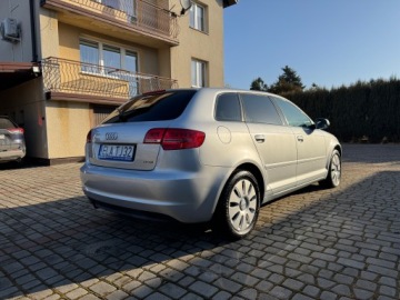 Audi A3 8P Hatchback 3d 1.2 TFSI 105KM 2010 Audi A3 Sportback Audi A3 8P 1.2 1.2 Benzyna 105KM Serwisowana, zdjęcie 15
