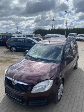 Skoda Roomster Mikrovan 1.2 12V 70KM 2009 Skoda Roomster 1,2 benzyna 2009, zdjęcie 2