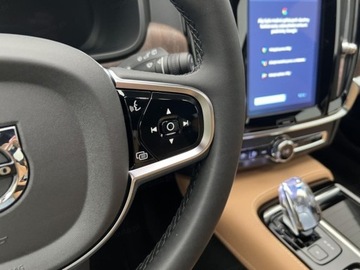 Volvo V90 II 2025 VOLVO V90 T6 AWD Plug-In Hybrid Plus Dark Combi 2.0 (398KM) 2025, zdjęcie 8