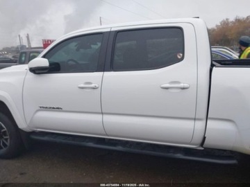 Toyota Tacoma II 2023 Toyota Tacoma trd sport, 2023r., 4x4, 3.5L 3.5 Benzyna 278KM, zdjęcie 5