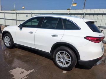 Mercedes GLC C254/X254 2023 Mercedes-Benz GLC 300 4Matic 2023 2.0l 2.0 Benzyna 255KM, zdjęcie 1