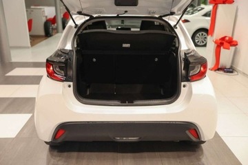 Toyota 2023 Toyota Yaris Hybrid 1.5 Comfort 1.5 Hybryda 92KM, zdjęcie 30