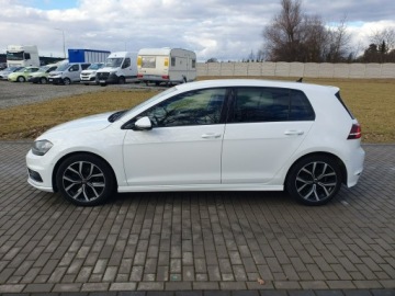 Volkswagen Golf VII Hatchback 3d 2.0 TDI BlueMotion Technology 150KM 2016 Volkswagen Golf 2.0tdi R Line Bixenon Skóra Navi, zdjęcie 2
