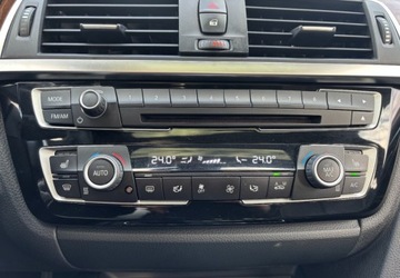 BMW Seria 3 F30-F31-F34 Limuzyna Facelifting 2.0 330i 252KM 2018 BMW Seria 3 Samochod z gwarancja 2.0 Benzyna 252KM, zdjęcie 22