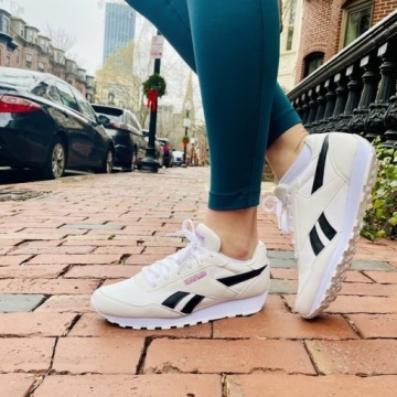 Спортивные кроссовки Reebok Rewind Run, размер 37