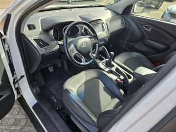 Hyundai ix35 SUV R 2.0 CRDi 136KM 2013 Hyundai ix35 2,0 diesel 136KM nawigacja kamera 4x4, zdjęcie 4