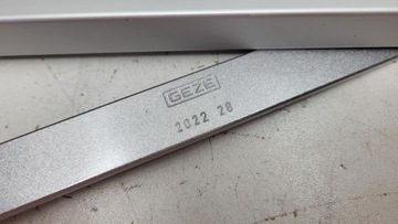НОВЫЙ ДОВОДЧИК GEZE TS 3000V SILVER GWR