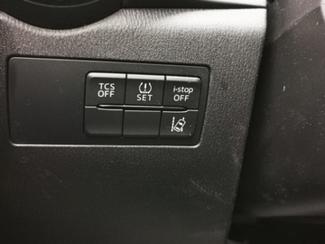 Mazda CX-3 Crossover 2.0 SKY-G 120KM 2017 MAZDA CX-3 Skyactiv, 2.0 120KM, Manual, Nawigacja, Podgrzewane fotele, zdjęcie 16