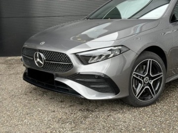 Mercedes Klasa A W177/V177 Hatchback Facelifting 1.3 200 163KM 2025 MERCEDES-BENZ A Klasa 200 AMG Line 1.3 (163KM) 2025, zdjęcie 13