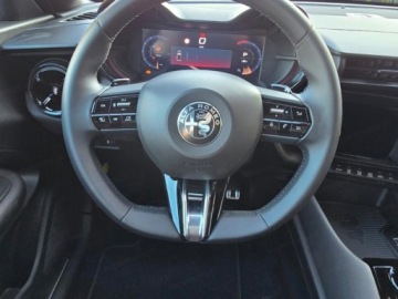 Alfa Romeo Junior SUV 1.2 Hybrid 145KM 2026 ALFA ROMEO Junior Ibrida Suv 1.2 (145KM) 2026, zdjęcie 7