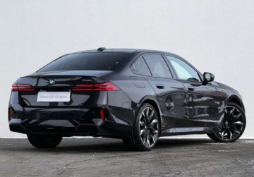 BMW Seria 5 G90-91 2025 BMW Seria 5 I wlasciciel M Sport Hak Gwarancja Bezwypadkowy FVAT23, zdjęcie 1