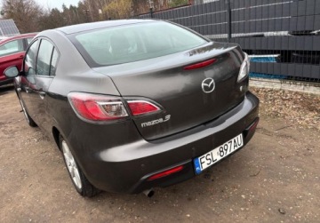 Mazda 3 II Sedan 1.6 MZR 105KM 2011 Mazda 3 2011 rok kamera cofania KLIMATRONIK Zadbany 1.6 Benzyna, zdjęcie 7