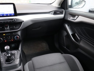 Ford Focus IV Kombi 1.0 EcoBoost 125KM 2020 Ford Focus 1.0 EcoBoost, Salon Polska, Serwis ASO, zdjęcie 7