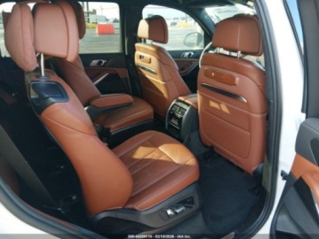 BMW X7 2024 BMW X7 Xdrive40i, 2024r., 4x4, 3.0L 3.0 Hybryda 375KM, zdjęcie 9