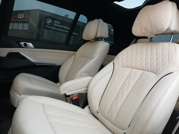 BMW X7 SUV 3.0 30d 265KM 2020 BMW X7 BMW X7 30d, Fotele kapitańskie, Salon PL, F, zdjęcie 15