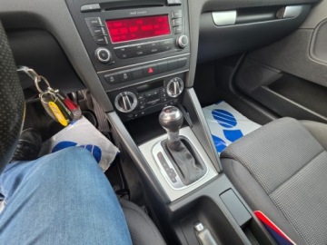 Audi A3 8P Hatchback 3d 1.4 TFSI 125KM 2011 Audi A3 Sportback 1.4 125PS Automat Nowy Rozrzad Czarna Gwarancja 1.4, zdjęcie 15