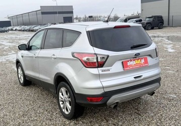 Ford Escape III 2017 Ford Escape 1.5 Benz 182 KM 2017r 81.000 km Warszawa 1.5 Benzyna, zdjęcie 4