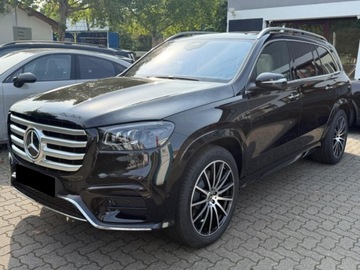 Mercedes GLS X167 SUV Facelifting 3.0 450d 367KM 2025 MERCEDES-BENZ GLS 450 d 4-MATIC AMG Line 3.0 (367KM) 2025, zdjęcie 2