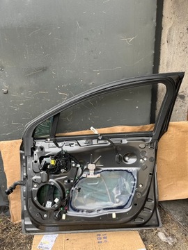 285 FORD MONDEO MK5 DVEŘE PŘEDNÍ PRAVÉ ND