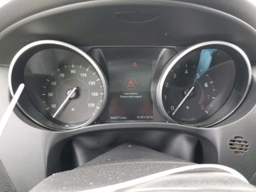 Jaguar F-Pace 2018 Jaguar F-Pace 2018 JAGUAR F-PACE PREMIUM 2.0 Benzyna 180KM, zdjęcie 10