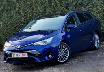 Toyota Avensis III Wagon Facelifting 2015 2.0 D-4D 143KM 2016 Toyota Avensis Fajna wersja bardzo ladna, Panorama GWARANCJA 2.0