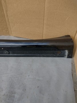 Listwa progowa lewa Mercedes B W245 A1696102108