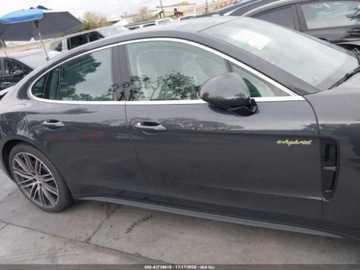 Porsche Panamera II 2018 Porsche Panamera PORSCHE PANAMERA E-HYBRID 4 2.9 Hybryda Plug-in 330KM, zdjęcie 1