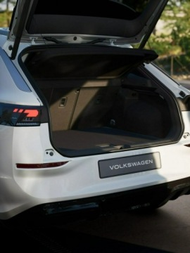 Volkswagen T-Roc I SUV Facelifting 1.5 TSI ACT 150KM 2026 Volkswagen T-Roc Wersja R-Line 1.5 eTSI 150 KM DSG, zdjęcie 15