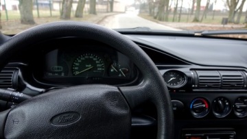 Ford Escort VII Hatchback 1.3 i 60KM 1996 .... Salon Polska .. Pierwszy Właściciel .. Org.Lakier .. 2 komplety KÓŁ, zdjęcie 15