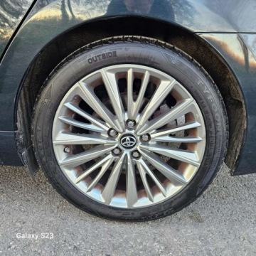 Toyota Avensis III Wagon Facelifting 2015 2.0 D-4D 143KM 2016 Toyota Avensis Kamera CofaniaNawigacjaAluminiowe FelgiSkorzana TapicerkaGw, zdjęcie 15