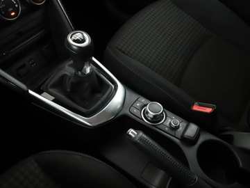 Mazda 2 III Hatchback 5d 1.5 SKYACTIV-G 75KM 2019 Mazda 2 1.5 Takumi Klimatronik Tempomat Grzane, zdjęcie 27