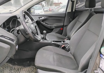 Ford Focus III Sedan Facelifting 1.6 Ti-VCT 105KM 2017 Ford Focus 2017r, 1.6LPG, Uszkodzony tyl. Jezdzi. VAT 23 1.6 BenzynaLPG, zdjęcie 6