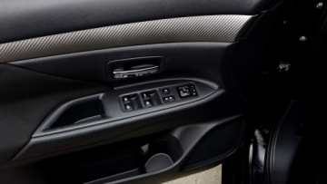 Mitsubishi Outlander III SUV Facelifting 2015 2.0 MIVEC 150KM 2016 outlander.. Kamera.. Ledy .. Nawigacja.. 2 x Koła .. 2 x PDC .. Klimatronik, zdjęcie 1