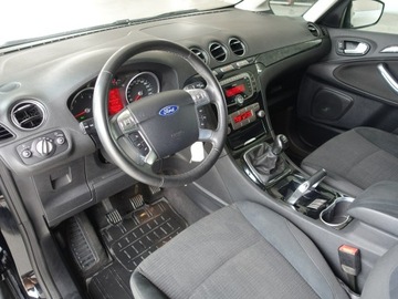 Ford Galaxy III Van 2.0 Duratec Flexifuel 145KM 2010 Ford Galaxy 2.0, zdjęcie 13