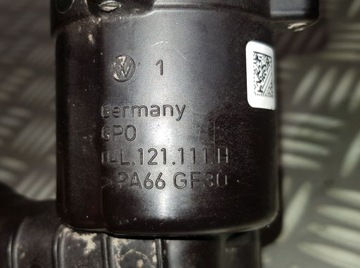 AUDI A1 A3 1.6 A5 A6 2.0 TDI POUZDRO TERMOSTATU TRUBKA HRDLO TERMOSTAT 17R