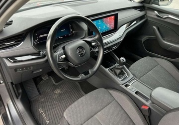 Skoda Octavia IV Liftback 1.5 TSI EVO 150KM 2023 Skoda Octavia Style, LED Matrix, Tempomat, Virtual Cockpit, Kamera cofania, zdjęcie 6