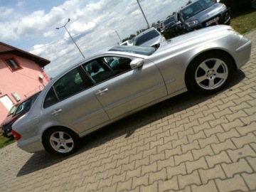 Mercedes Klasa E W211 2004 MERCEDES E-211 2.2 CDI ZAREJESTROWANY, zdjęcie 6