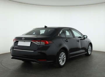Toyota Corolla XII Sedan 1.5 VVT-i 125KM 2022 Toyota Corolla 1.5 VVT-i, Salon Polska, zdjęcie 4