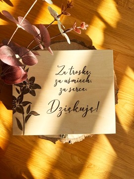 ДЕРЕВЯННАЯ ШОКОЛАДНАЯ КОРОБКА МЕРСИ ПОДАРОК ​​НА ДЕНЬ УЧИТЕЛЯ КРАСИВАЯ