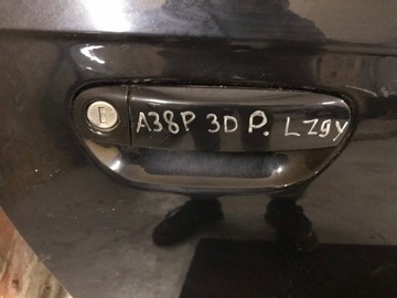 AUDI A3 8P 3D ДВЕРЬ ПРАВАЯ LZ9Y