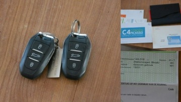 Citroen C4 Picasso II Picasso Facelifting 1.2 PurTech 130KM 2018 Citroen C4 Picasso 1.2Turbo virtual kokpit nawi ka, zdjęcie 27