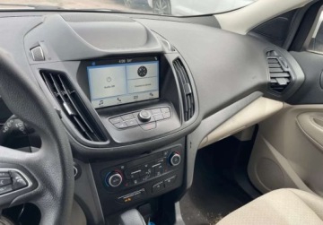 Ford Kuga III 2019 Ford Kuga Ford Kuga 2.0l 4x4 - Po akcyzie i oplatach Faktura 2.0 Benzyna, zdjęcie 7