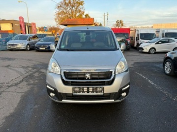 Peugeot Partner II Tepee Facelifting 2015 1.6 BlueHDi 120KM 2016 Peugeot Partner Tepee 1.6 BlueHDI 120KM 2016, zdjęcie 8