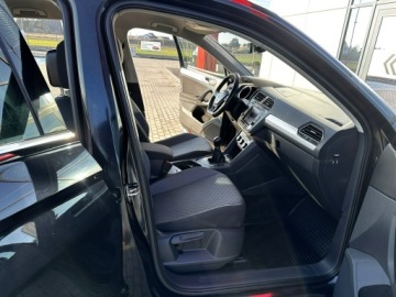 Volkswagen Tiguan II SUV 2.0 TDI 150KM 2017 Volkswagen Tiguan Salon PL! LED Asystent GWARANCJA, zdjęcie 16
