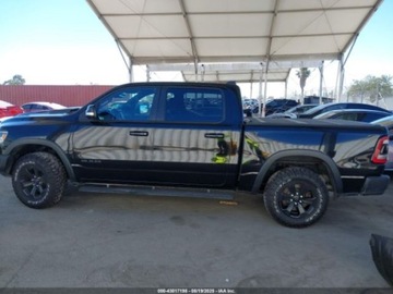  RAM 1500 2020 5.7l 5.7 Benzyna 395KM, zdjęcie 2