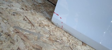 DVEŘE LEVÉ PŘEDNÍ OPEL CORSA F