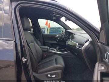 BMW X5 G05 2020 BMW X5 M50I 2020 4.4l 4.4 Benzyna 523KM, zdjęcie 10