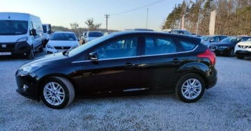 Ford Focus III Kombi 1.0 EcoBoost 100KM 2012 Ford Focus 1.0 B 101kM Klima Temp. Navi Czujniki Grzana Przednia Szyba GWA, zdjęcie 13