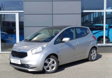 Kia Venga Mikrovan 1.6 CRDi 128KM 2015 Kia Venga 1.6 ON 128KM L Serwis ASO Gwarancja Podgrzewane fotele 1.6 Diesel, zdjęcie 1